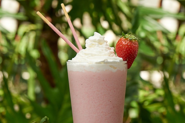 BENIHANA STRAWBERRY MILKSHAKE