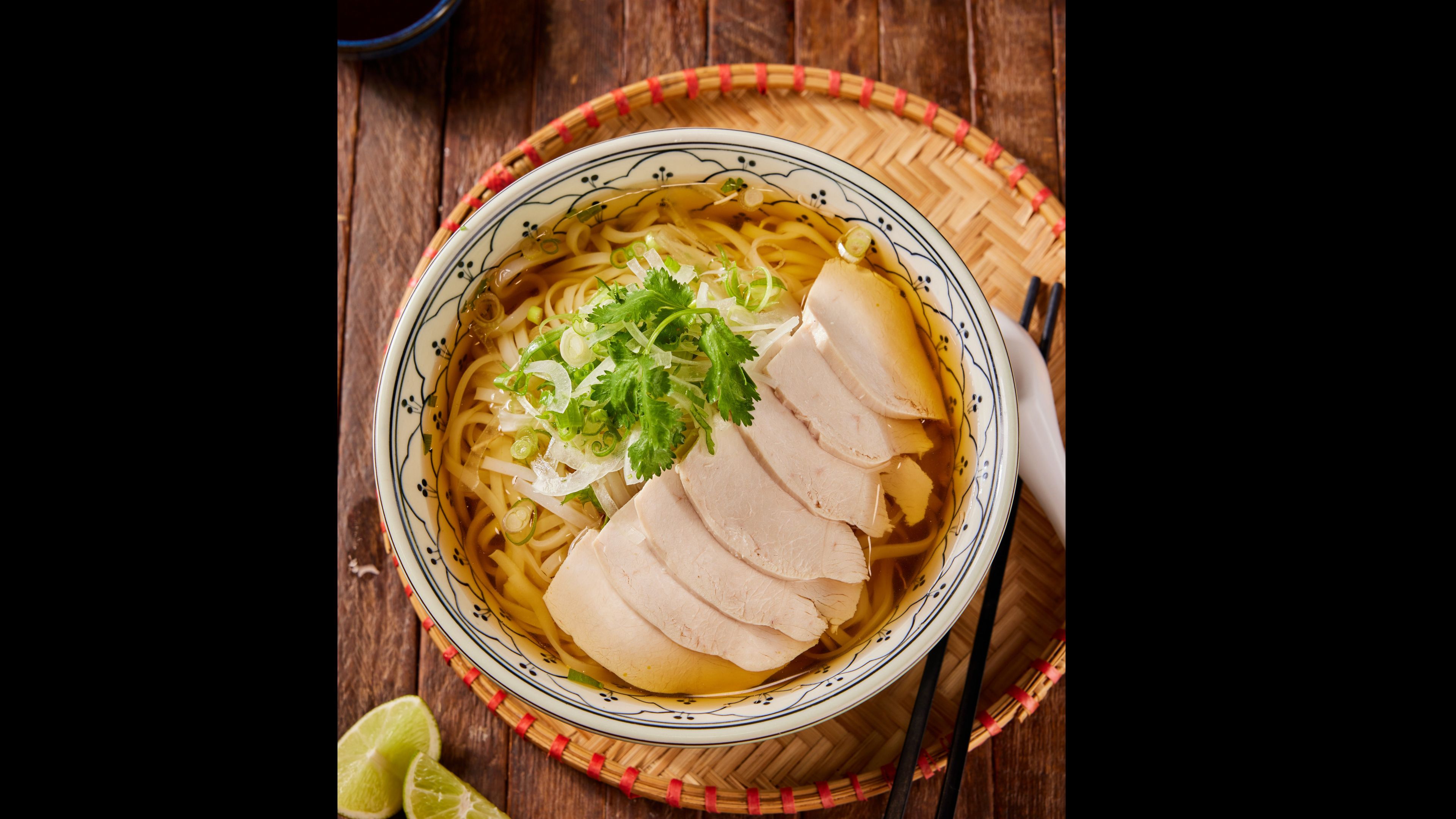 P16L.(PHO) Chicken