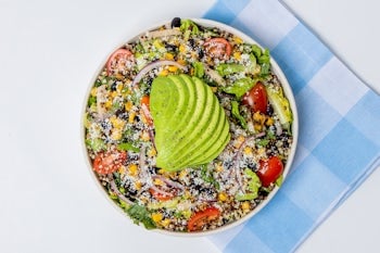 Avocado & Quinoa Superfood Ensalada