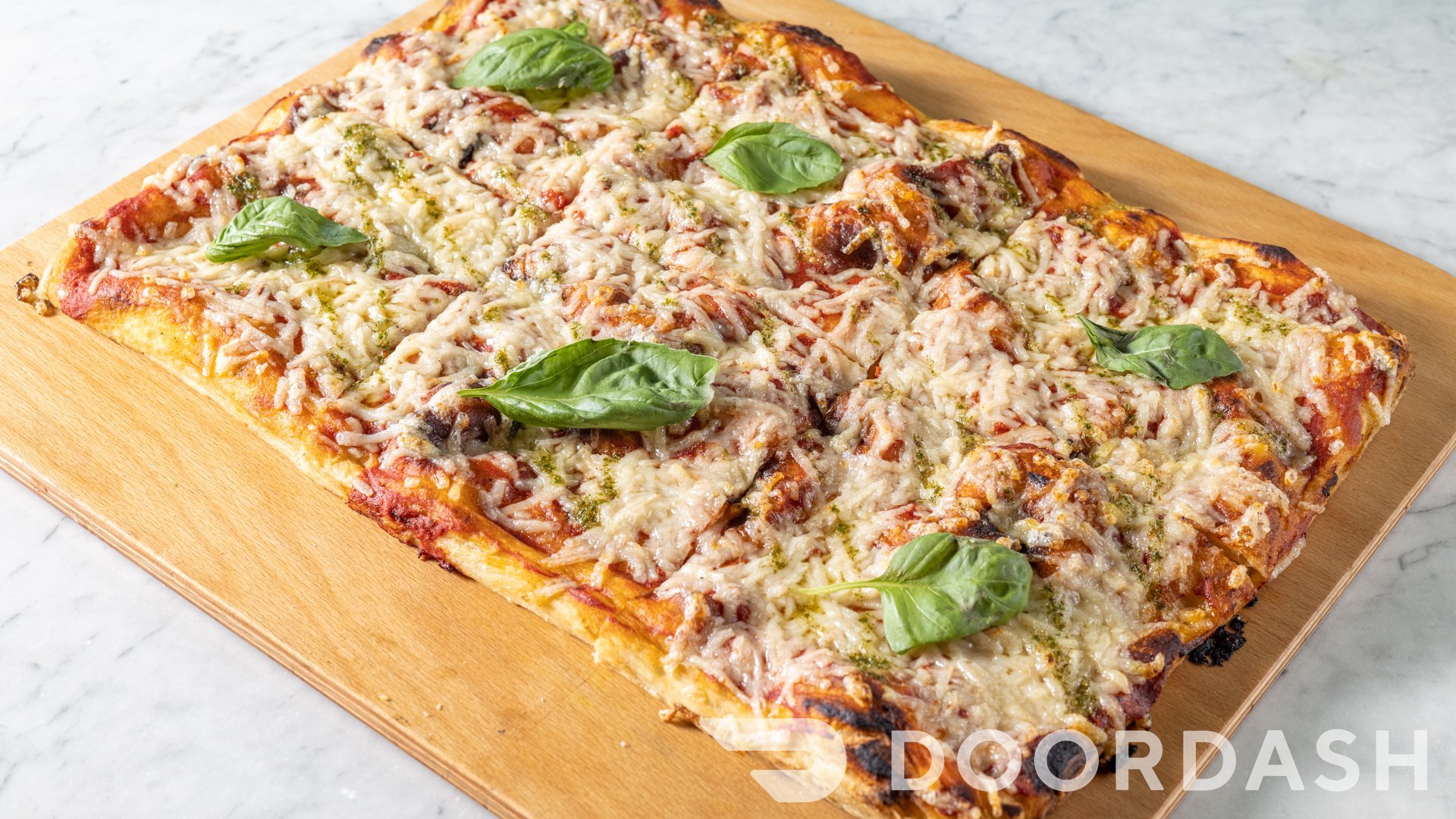 Vegan Margherita (Whole pie, cut in 8 slices)