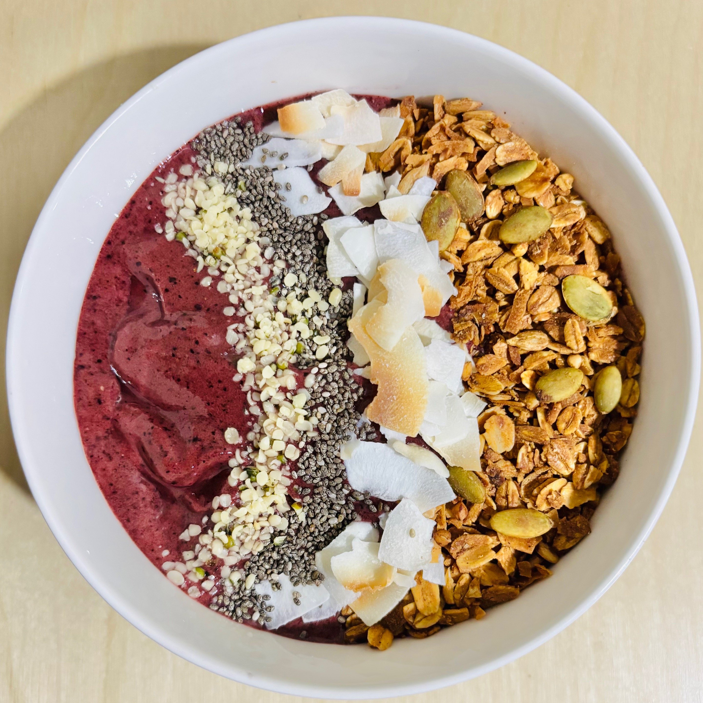 Acai bowl