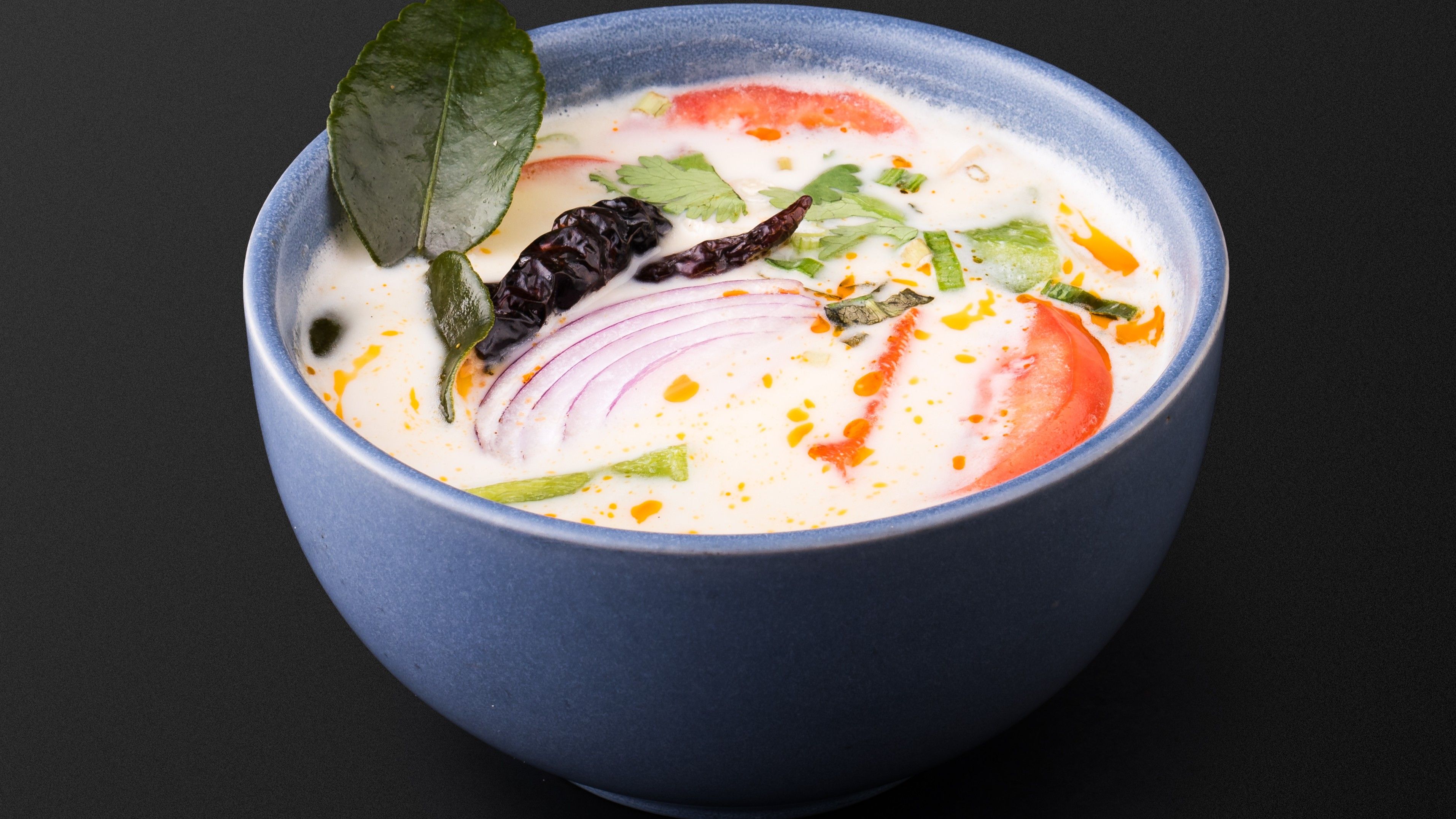 B1 Tom Kha (Coconut Soup) Large