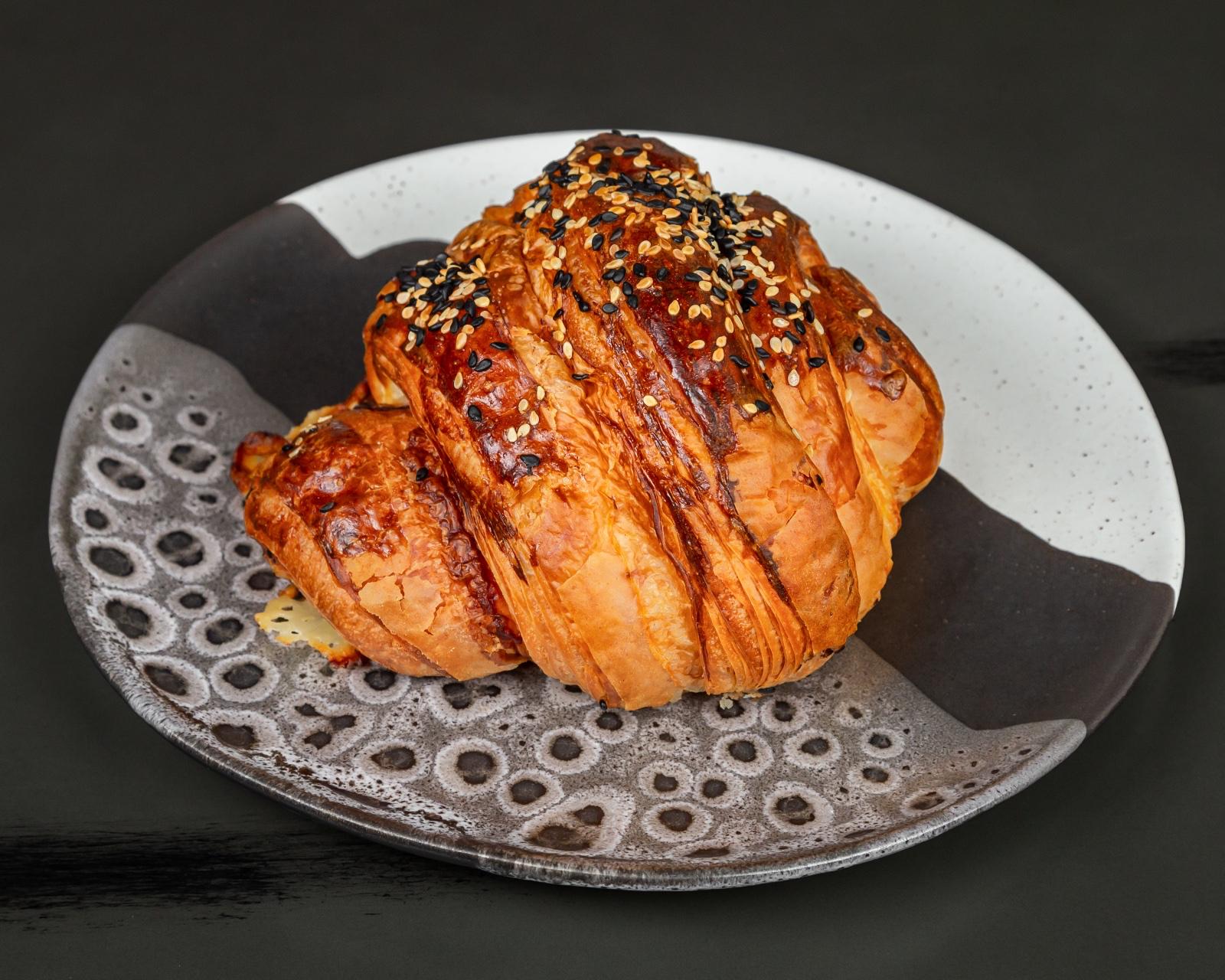Ham & cheese croissant