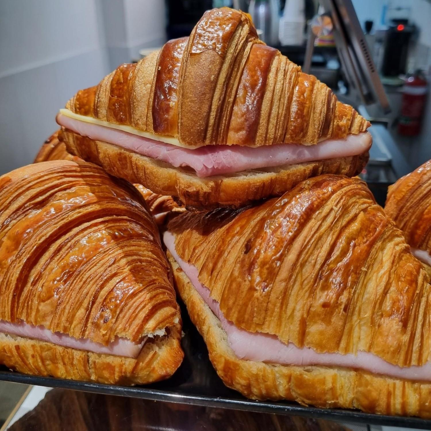 Ham & Cheese Croissant
