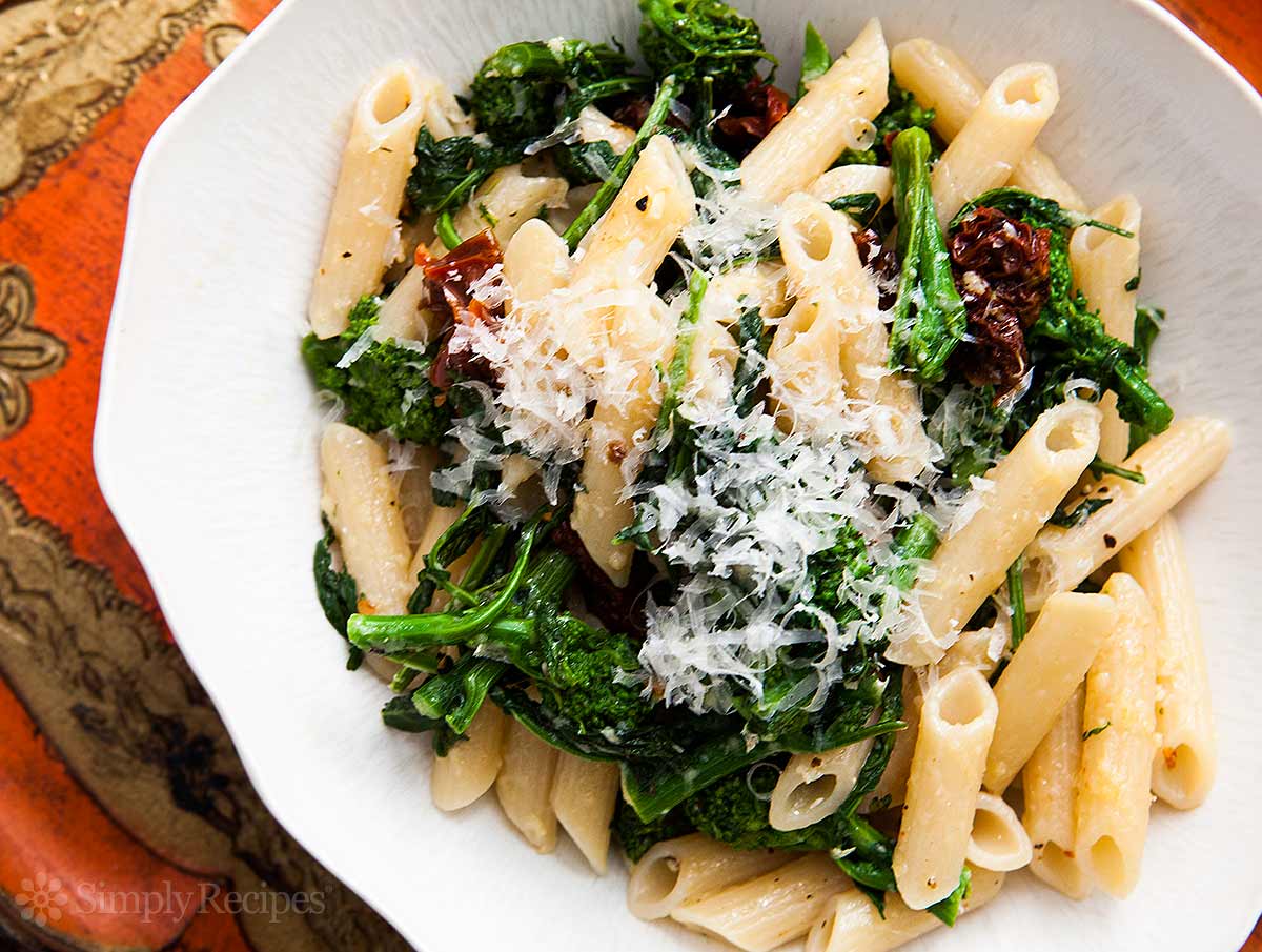Broccoli Rabe & Sausage - Small