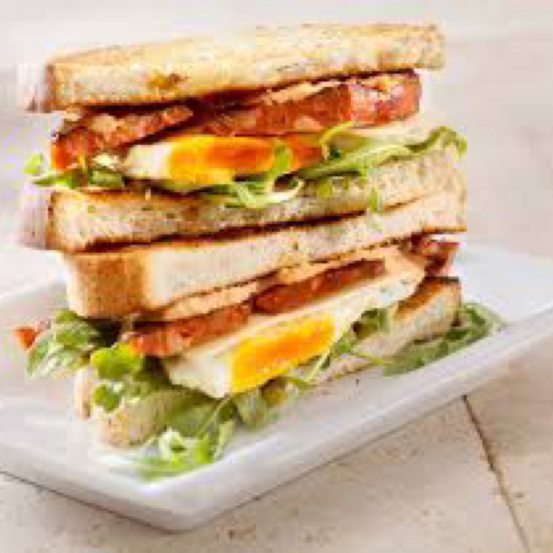 Chorizo & Egg Roll