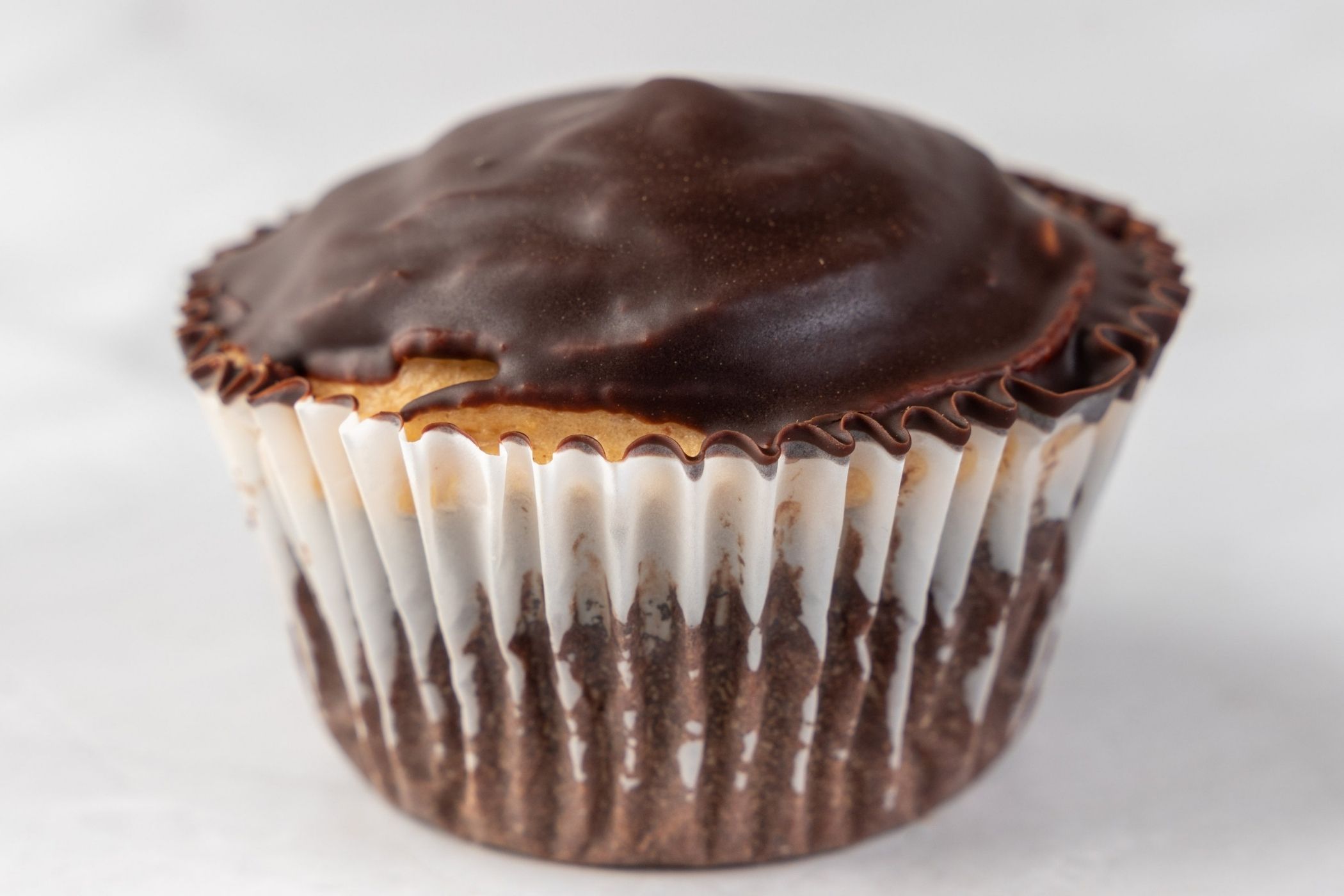 Keto Peanut Butter Cupcakes
