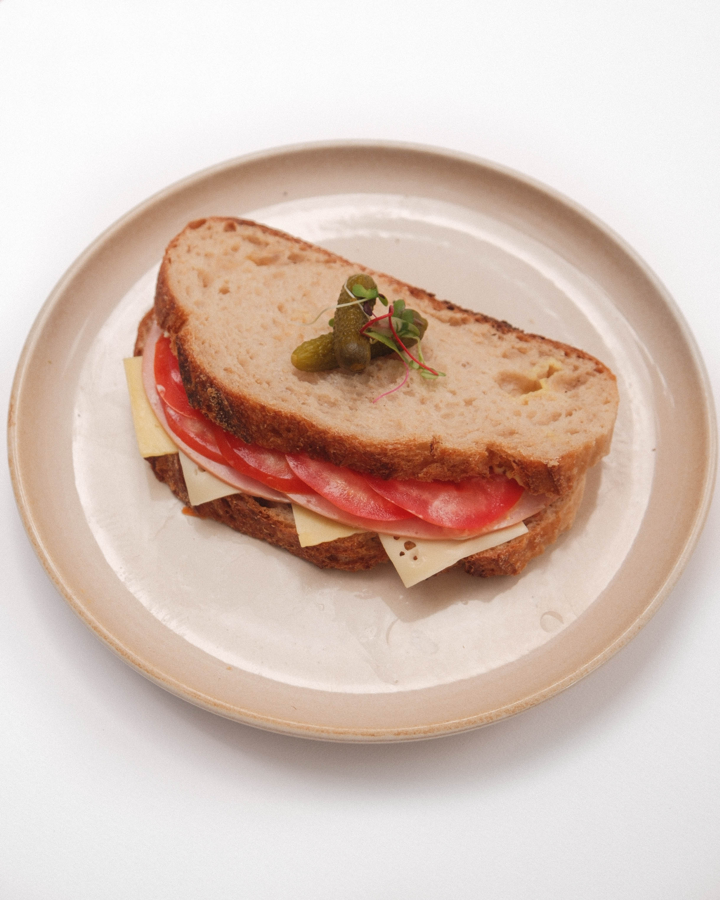 Ham, Cheese And Tomato Sandwich