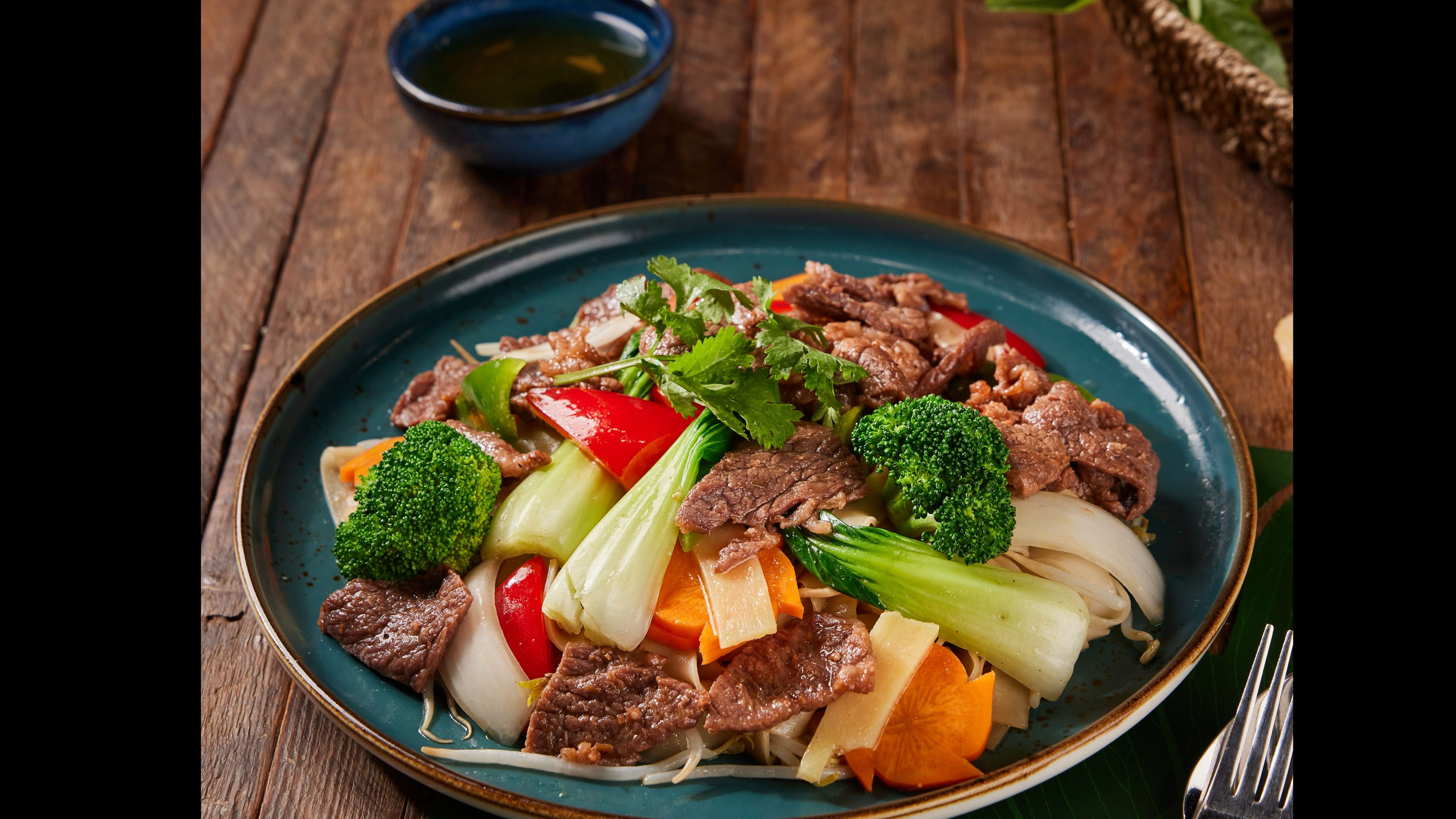 F04L.SF Rice Noodle (BEEF)
