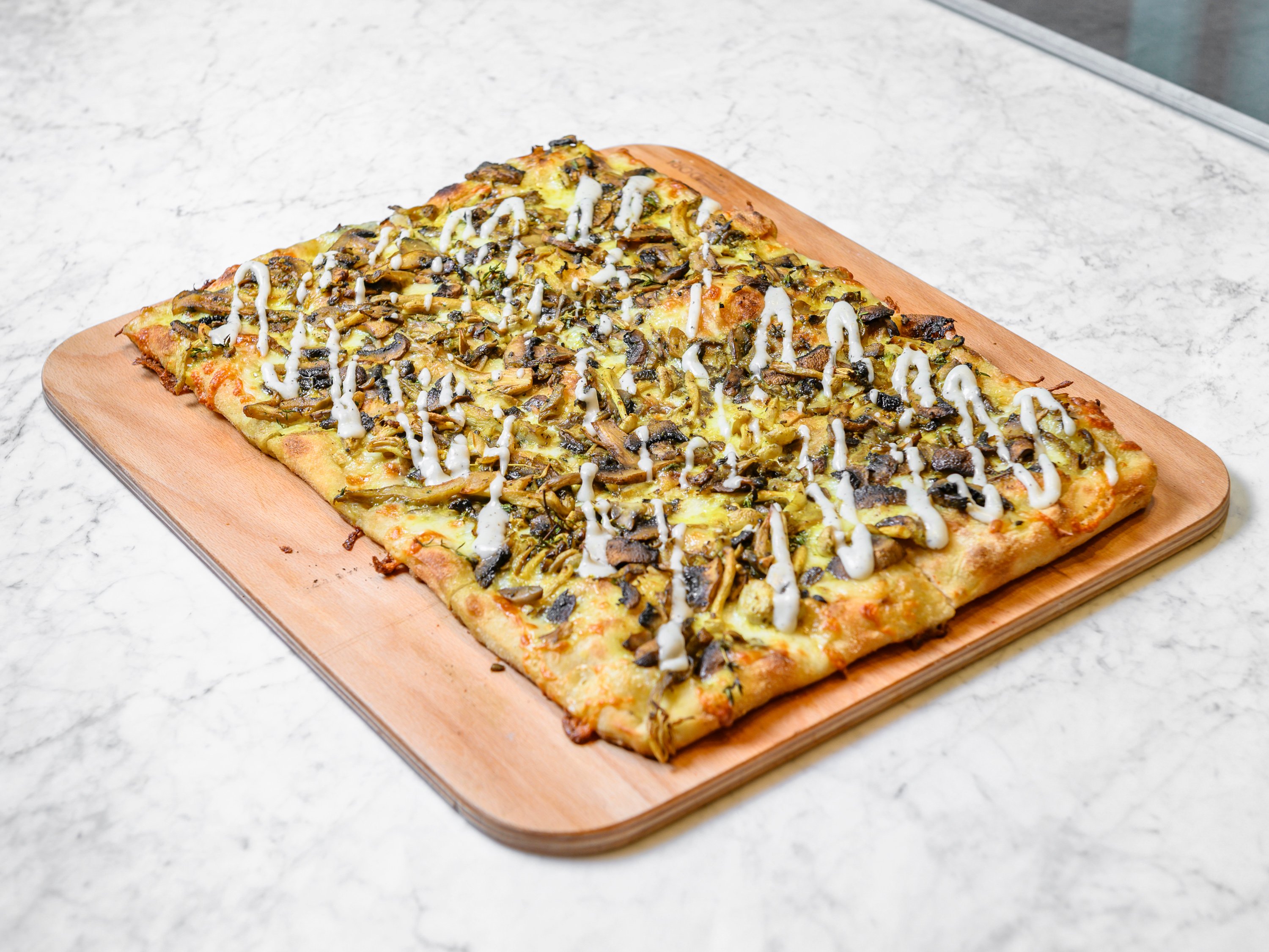 Unmushrooms (Whole pie, cut in 8 slices)
