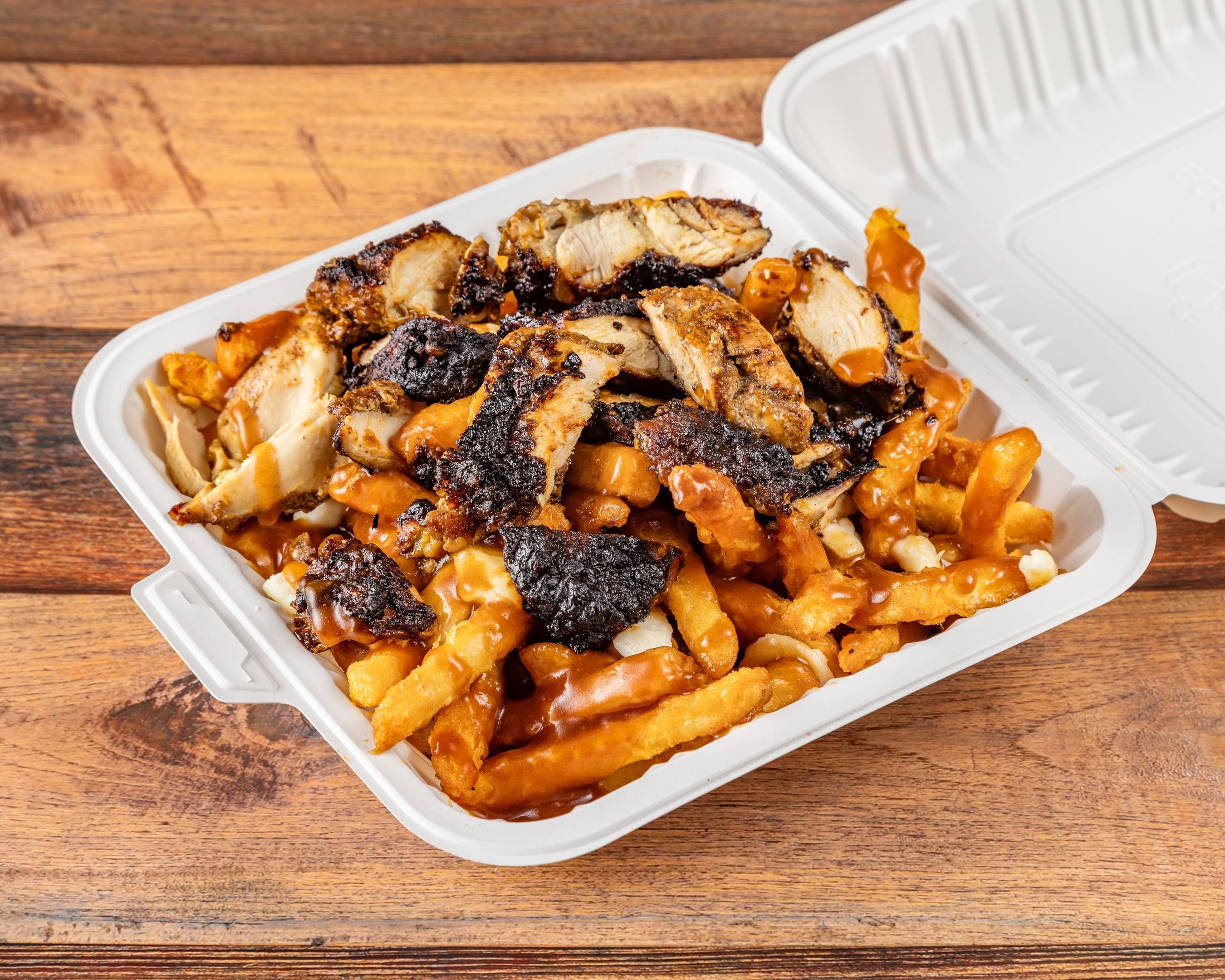  BBQ Chicken Poutine